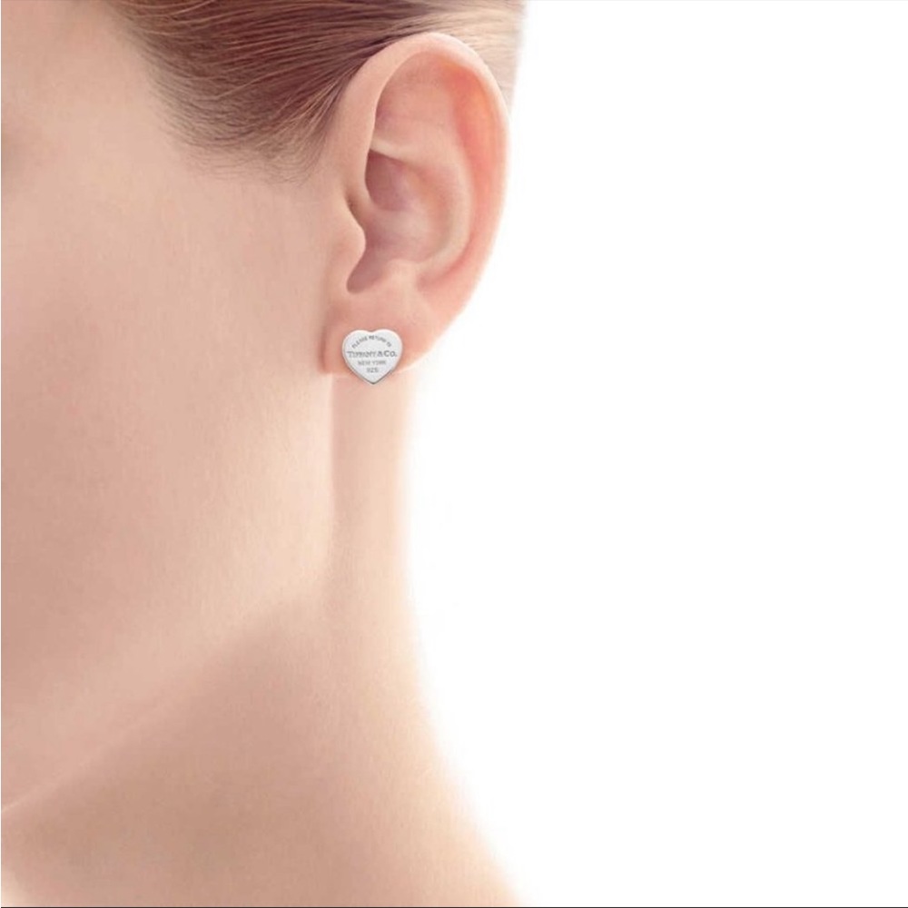 Tiffany Silver Heart Earrings‎